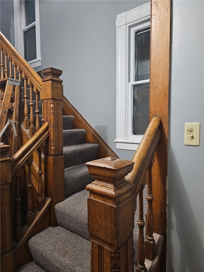 Photo - 21 Armory Pl