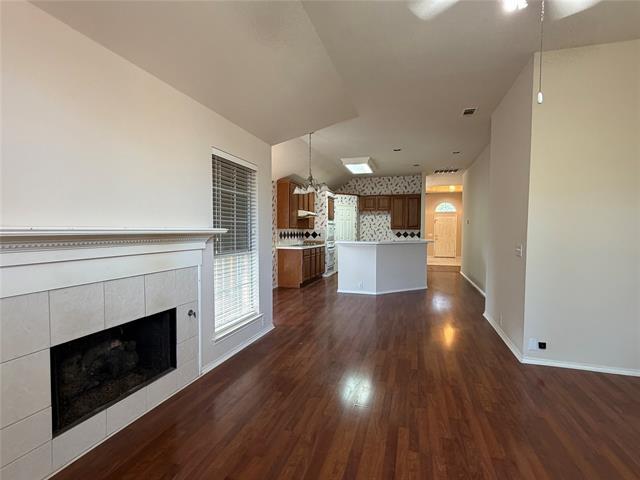 Photo - 2440 Ravenhurst Dr