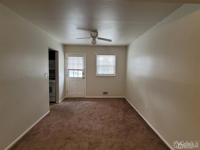 Photo - 94 Garfield Ave