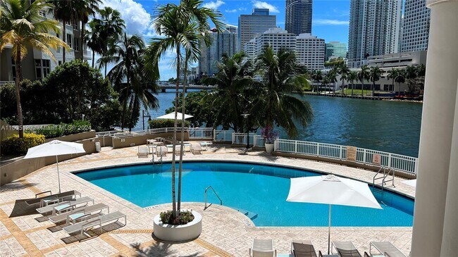 Photo - 801 Brickell Key Blvd