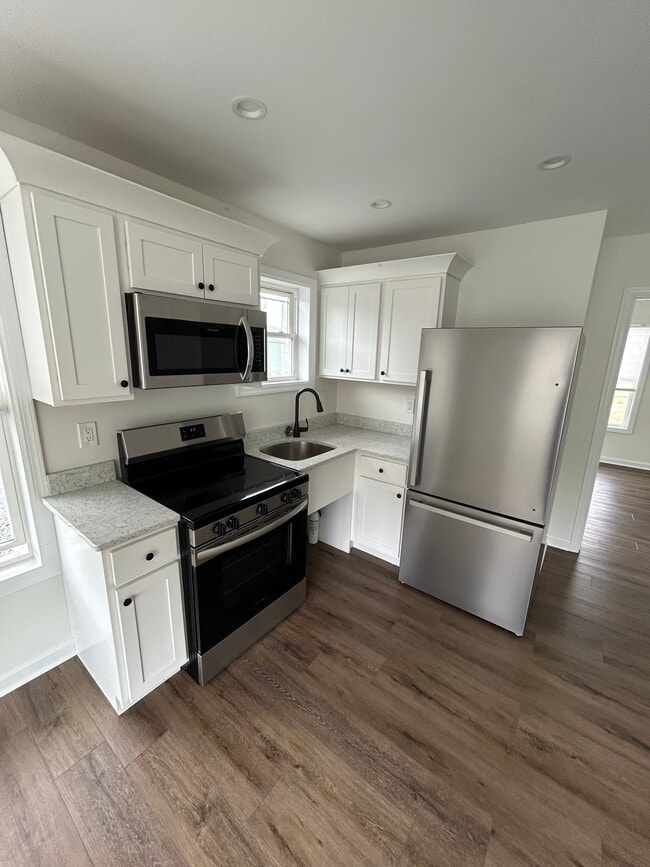 Building Photo - 128 South St