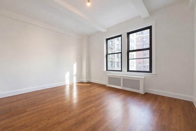 Photo - 308 W 104th St Unit 9D