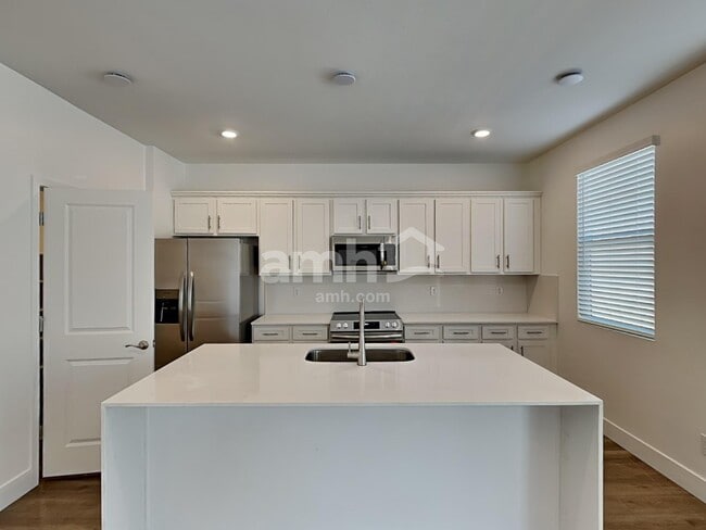 Photo - 9677 Harkes Dr