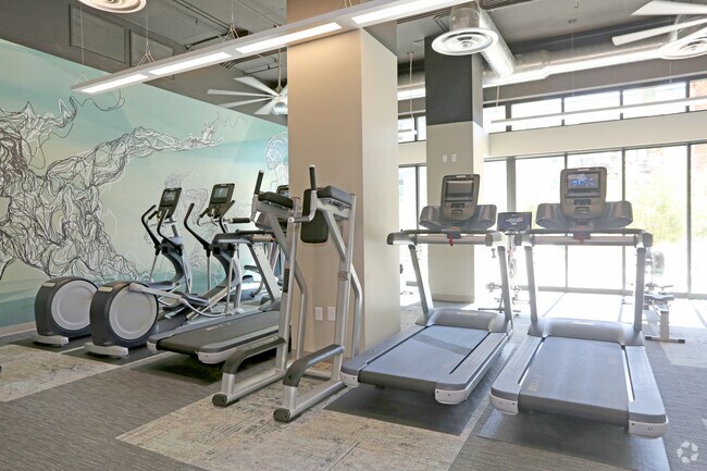 Fitness Center - Peak 16