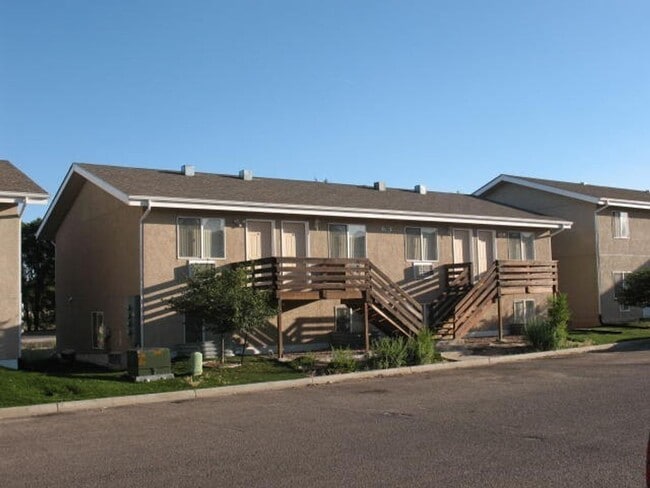 Building Photo - 1705 Oakshire Ln Unit A