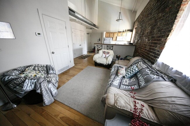 Photo - 302 Goshen St Unit 203