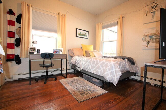 Photo - 93 Hillside St Unit 93 Hillside #3