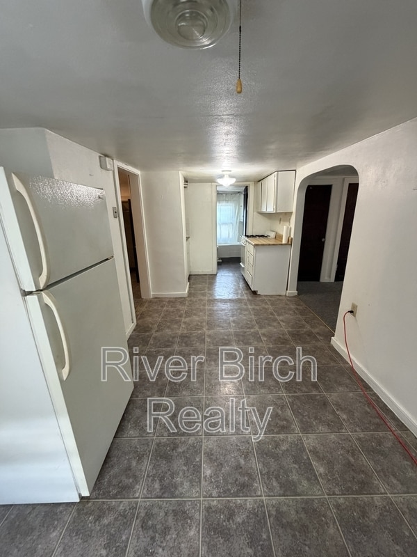 Photo - 853 S Douglas Ave
