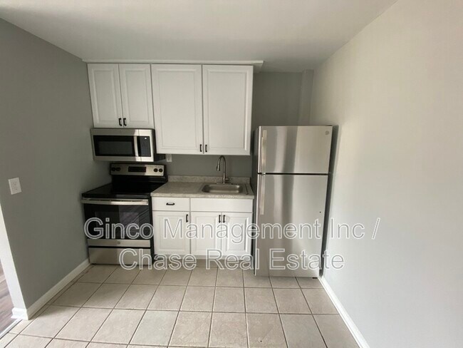 Photo - 29837 Illinois 50 - 8