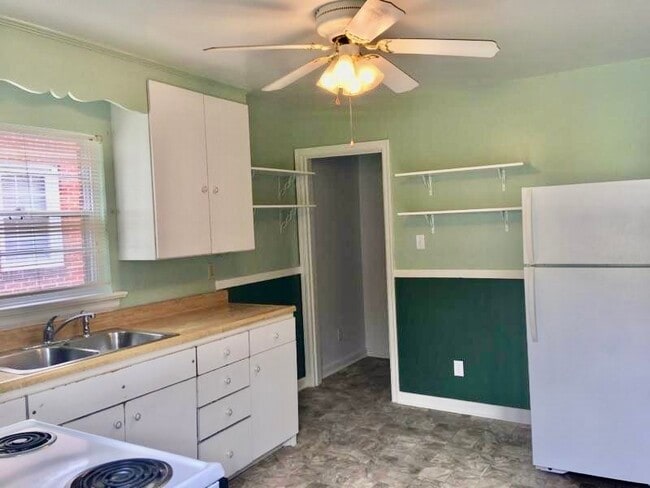 Photo - 2417 Brandon Ave SW