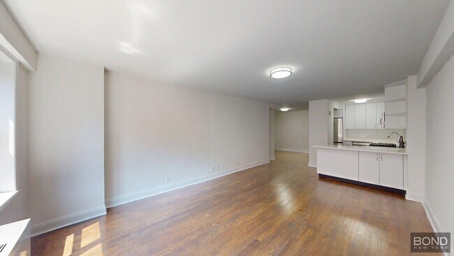 Building Photo - 405 E 56th St Unit 10L Rental