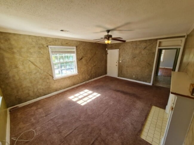 Photo - 139 Mt Vernon Dr Unit B