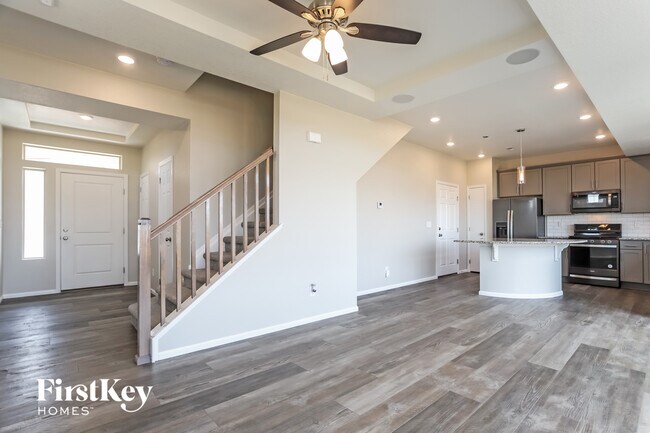 Photo - 10074 Zeno St