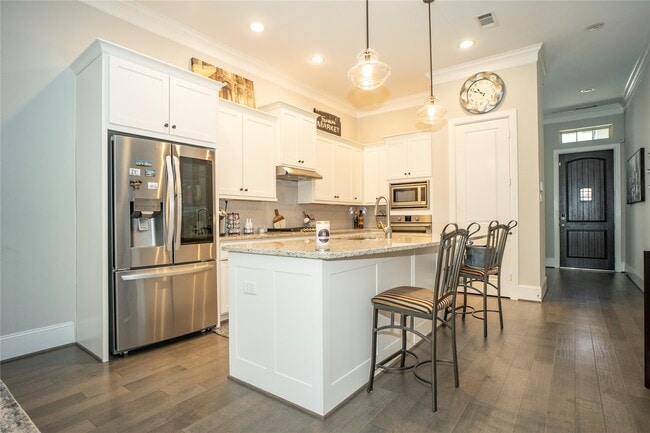 Photo - 5730 Brancott Way