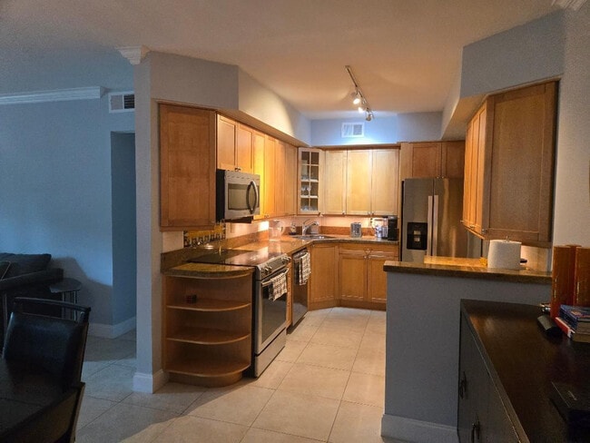 Photo - 669 W Oakland Park Blvd Unidad 120-B