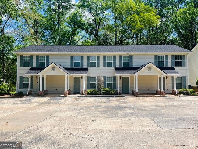 Building Photo - 605 Wilburn Ave Rental