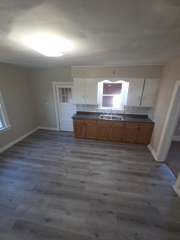 Photo - 340 W 24th St Apartment Unit 1