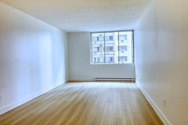 Photo - 2285 Rue St Mathieu Unit 503