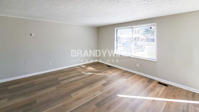 Photo - 3225 Valley Bend Rd