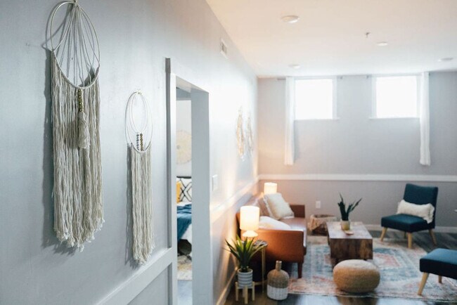 Photo - 117 Spring St Unidad SI ID1397976P