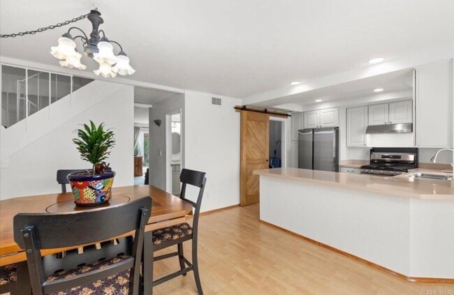 Photo - 5273 Mount Alifan Dr