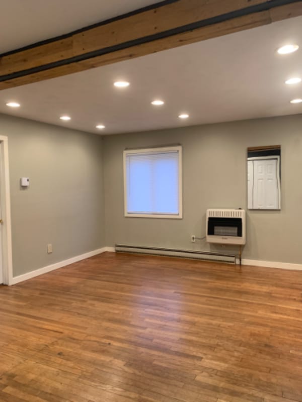 Photo - 186 Davos Rd