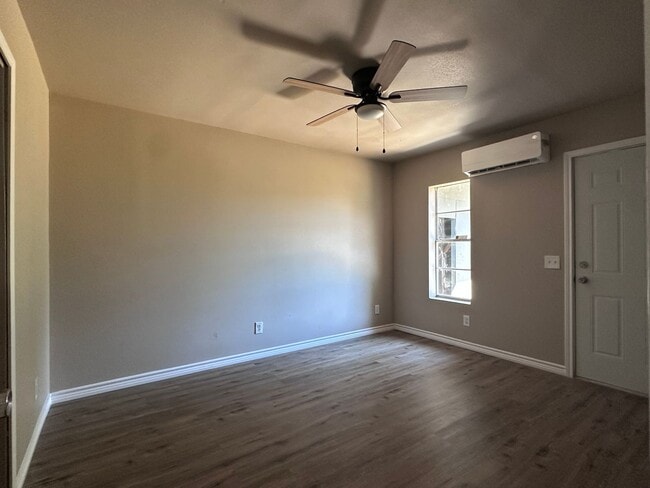 Photo - 1217 Stone St