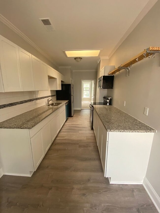 Photo - Mint Monroe Unit 186 Monroe Ave