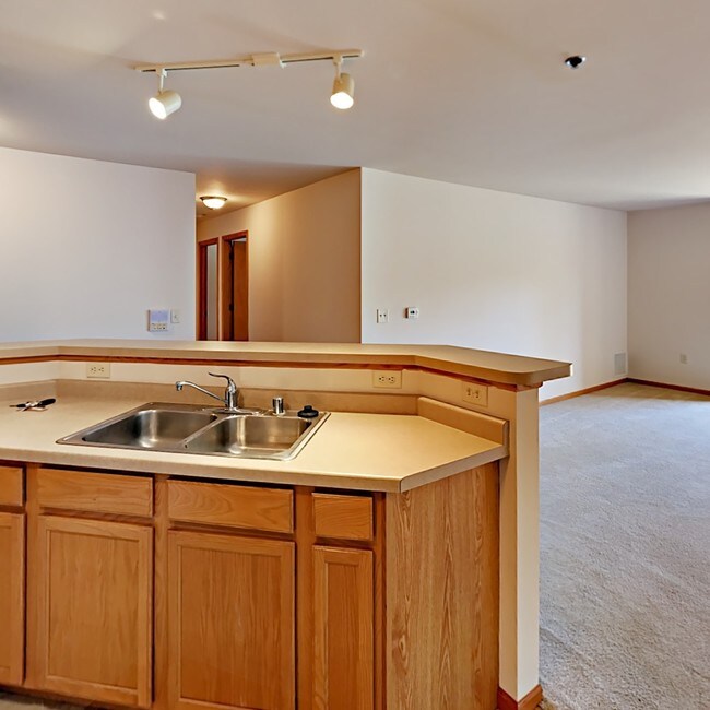 Underwood Station Apartments Wauwatosa, WI