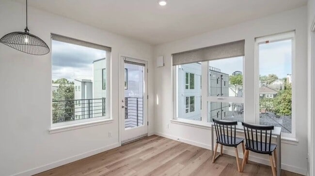 Building Photo - 4751 21st Ave NE Unit 105