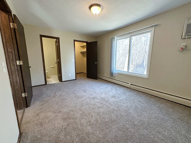 Cedar Ridge Apartments