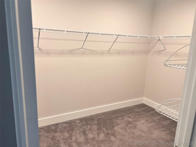 Photo - 124 NE 12th St