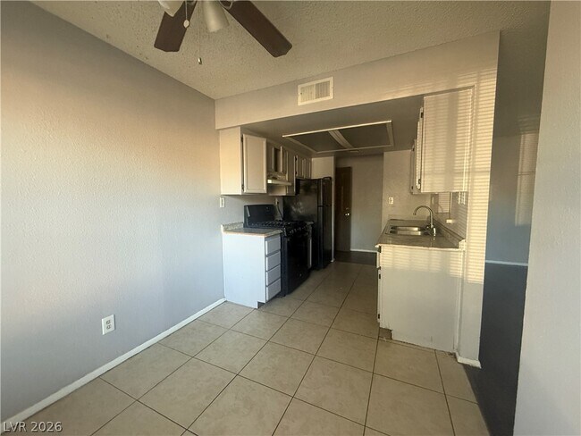 Photo - 2853 Wheelwright Dr