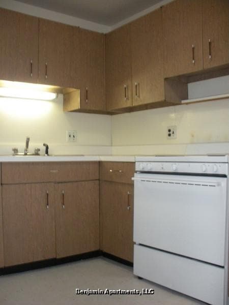 Photo - 1595 Beacon St Unit 12