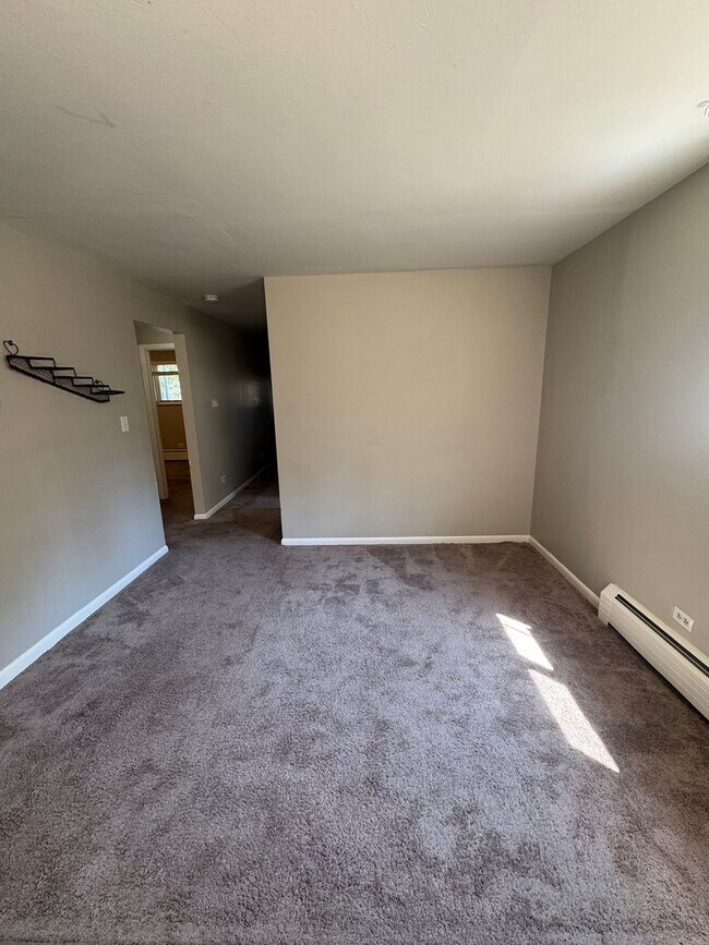 Photo - Updated 3-bedroom 1 bathroom in Littleton! Apartment Unit #3