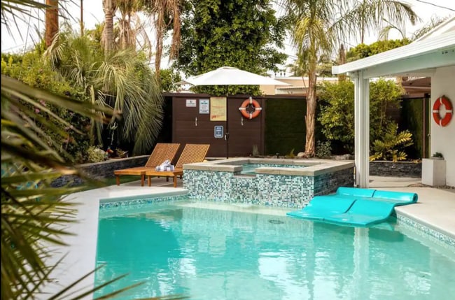 Building Photo - Mid-Century Oasis with Pool in Palm Springs (Monthly Only - No Long Term)