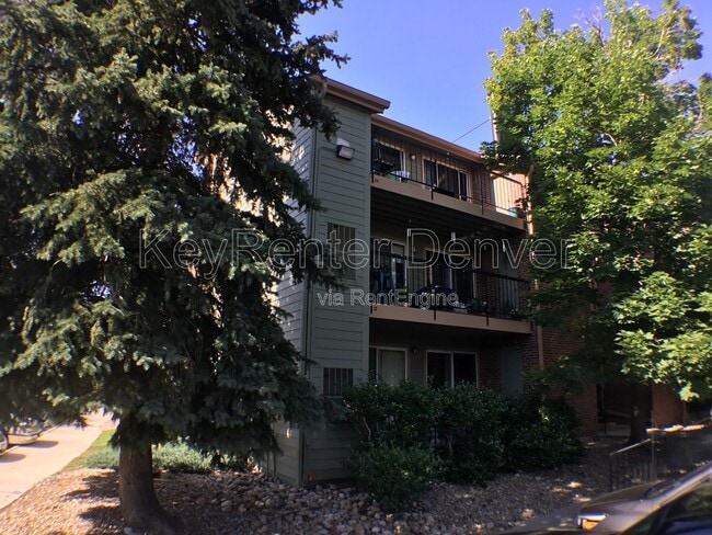 Building Photo - 4899 S Dudley St Unit G10