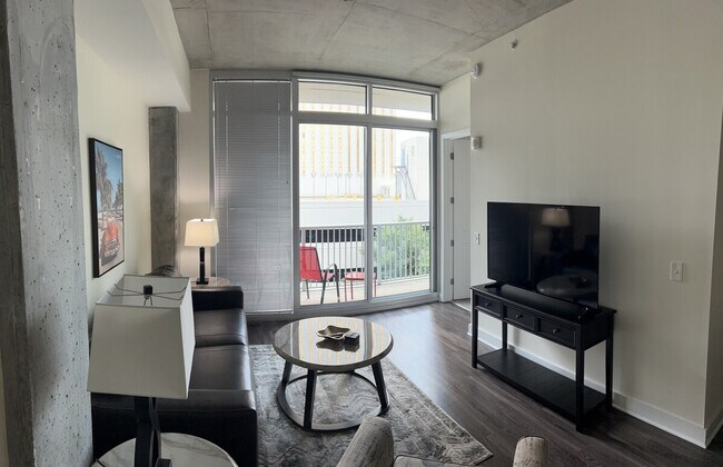 Photo - 400 S Tryon St Unidad ID1344173P