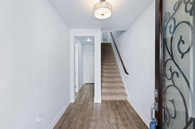 Photo - 203 S Village Way