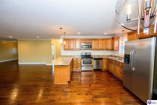 Photo - 324 Graceland Trail