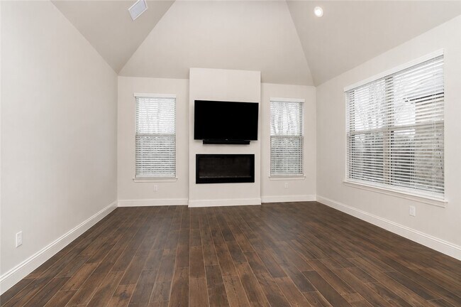 Photo - 1706 SW Riverstone Rd