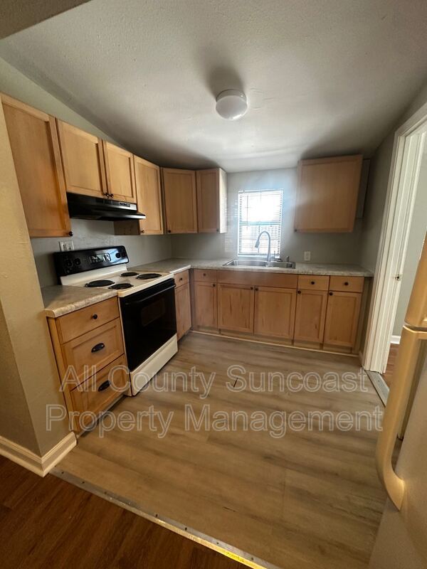 Photo - 480 S Jefferson St Unidad 4