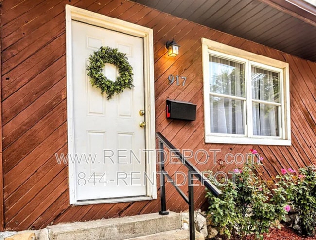Photo - 917 N Morton Ave