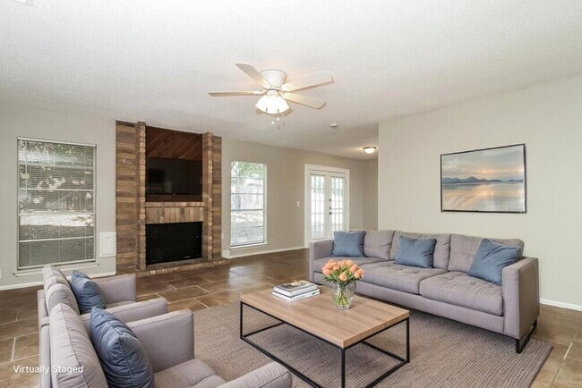 Photo - 6803 Highland Bluffs
