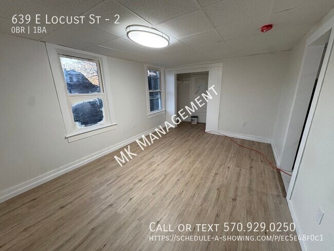 Photo - 639 E Locust St Unidad 2