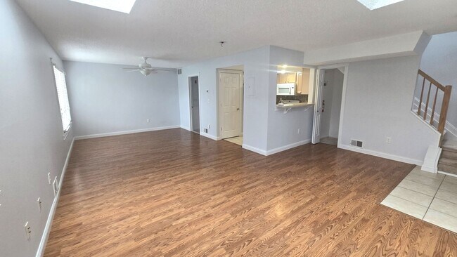 Photo - 2 Bedroom 2 Bathroom Townhome
