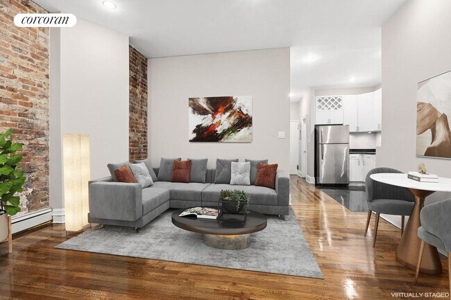 Photo - 124 W 25th St