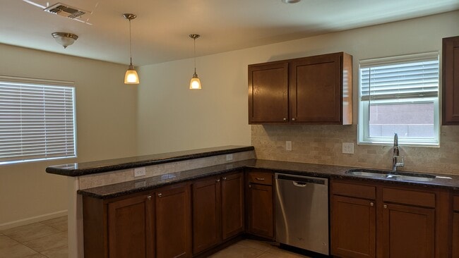 Photo - 427 East Waverly Street Unit 427 E Waverly St