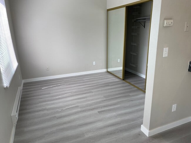 Photo - 334 Wells Ave S Unit 306