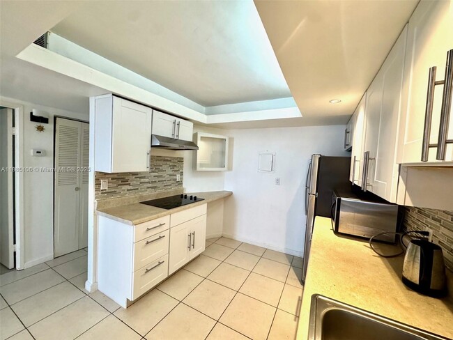 Photo - 1351 NE Miami Gardens Dr Unit 1201E